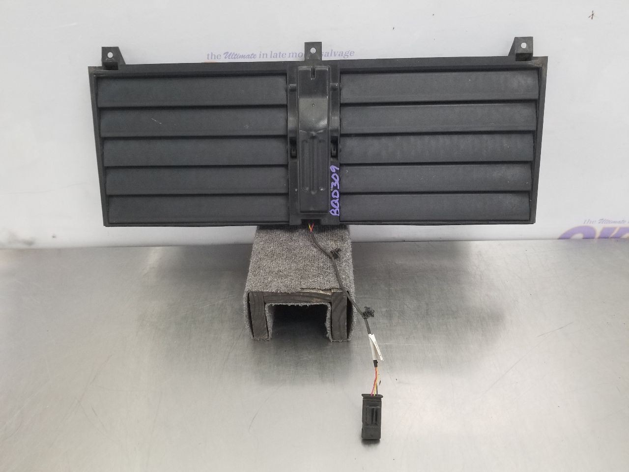 Maserati Levante Shutter