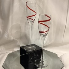 Pier 1 Imports Red Swirline Champagne 9.75  F...