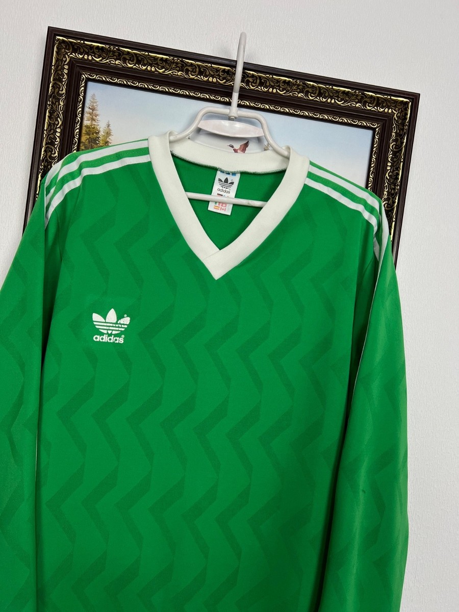 Vintage 90's Adidas Football Template Shirt Soccer Jersey Green