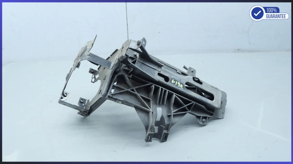 2011-2015 BMW 528i ALPINA B7 xDrive Right Headlight Mount Bracket OEM 7184160 - Image 4 of 4