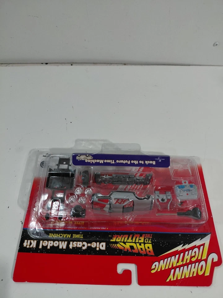 Johnny Lightning 1:64 DieCast Model Kits Back to the Future DeLorean DMC 12 - Image 3 of 4