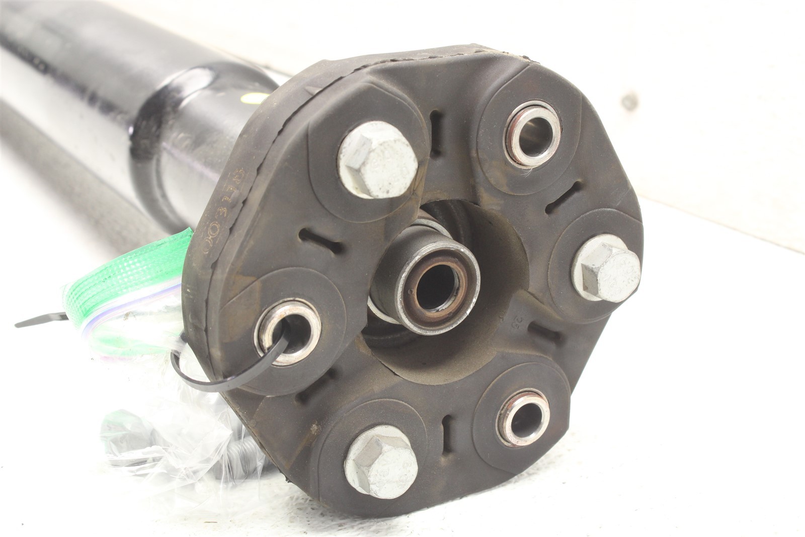 2014-2019 Maserati Ghibli RWD Rear Driveshaft Drive Line 14-19