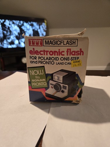 VTG ITT Magic Electronic Flash For Polaroid One-Step & Pronto Land ...
