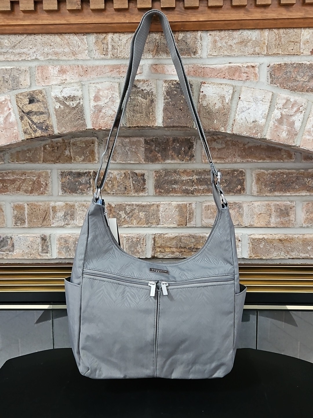 Baggallini Marmaxx Cargo Bagg Shoulder Crossbody Purse Bag Lt.Gray  