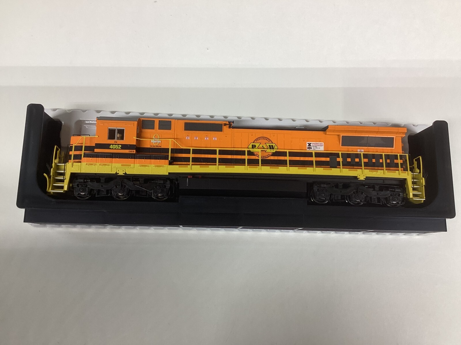 Picture 1 of 2