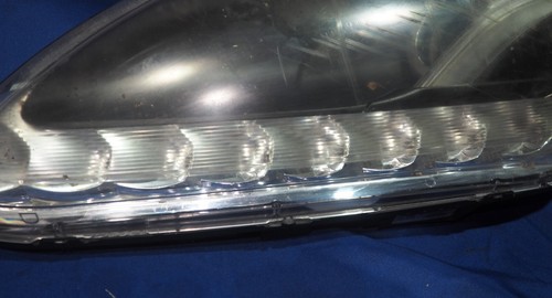 2010-2020 Aston Martin Rapide Passenger Right Xenon HID Headlight OEM *DAMAGED* - Picture 3 of 18