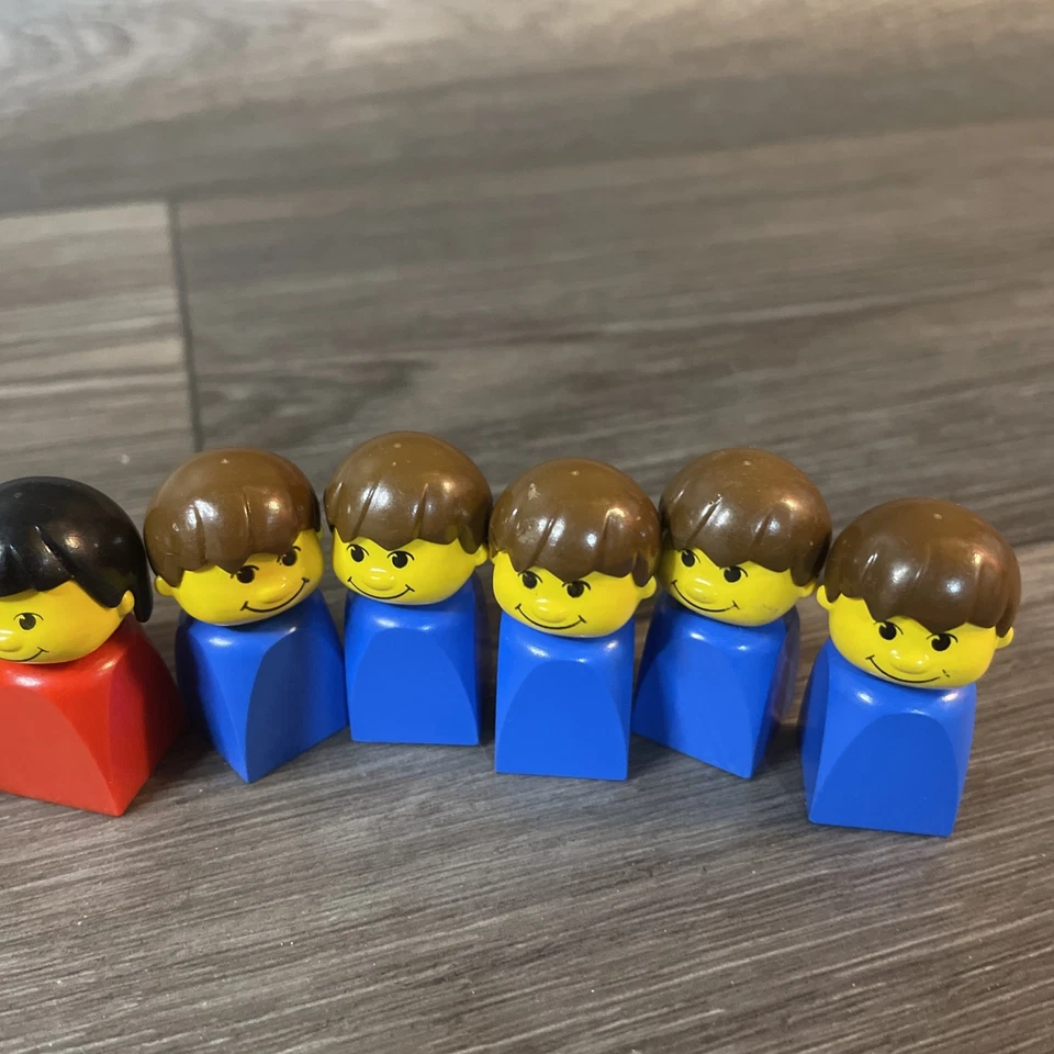 Lot of 10 Vintage LEGO Basic Figure Finger Puppet - blue red boy girl 1.5"H - Image 4 of 4