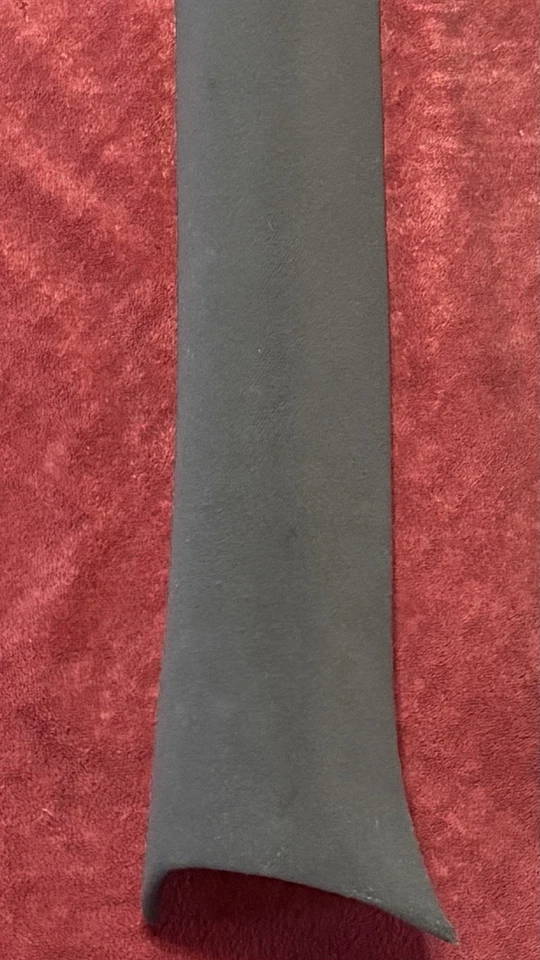 🔥06-11 Cadillac DTS Right Passenger Windshield A Pillar Ebony/Black OEM - Image 4 of 4