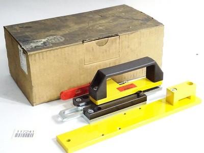 Euchner Riegel NZ-C 057735 für Sicherheitsschalter NZ.VZ und NZ.VZ.VS / Neu OVP