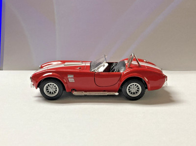 Kinsmart 1965 Shelby Cobra 427 Red 1:32 Diecast - pull back
