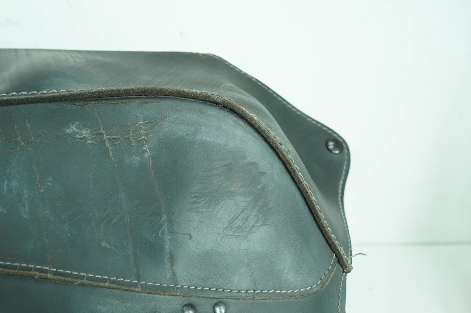 01 Harley Sportster XL883 Hugger OEM Rear Left Right Saddlebags Luggage Leather - Image 3 of 4