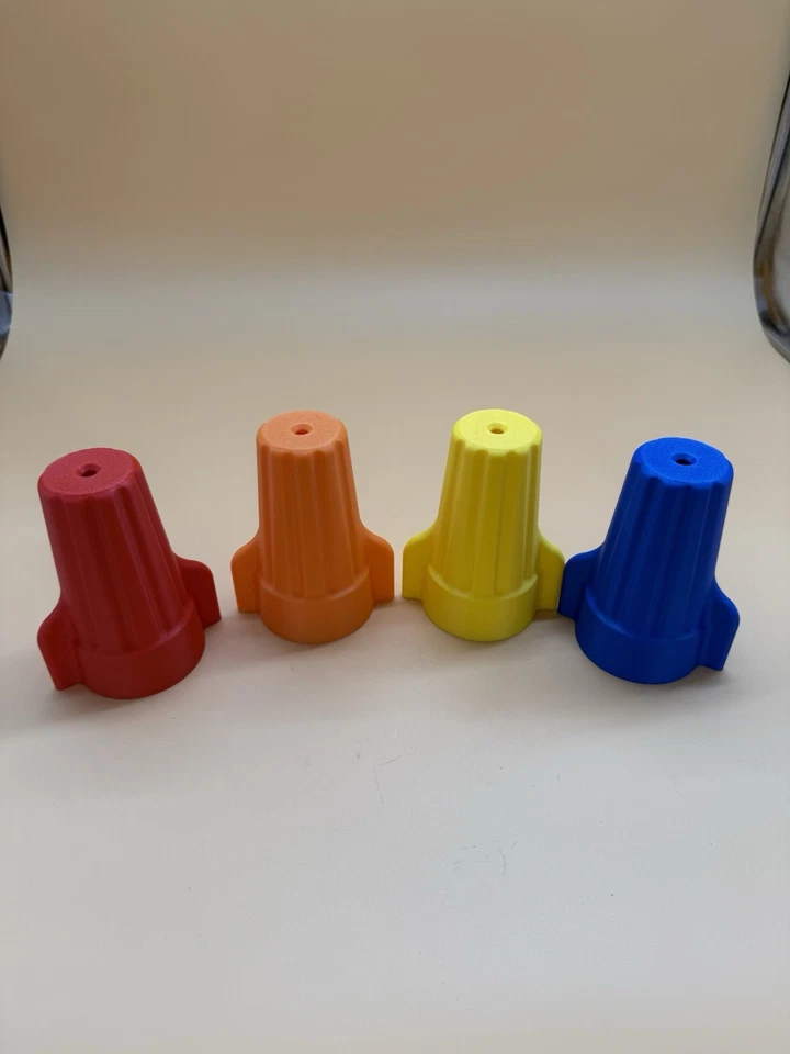 Contenedor de almacenamiento grande y XXL estilo tuerca de alambre alada con tapa en cualquier color Foto 2 de 4