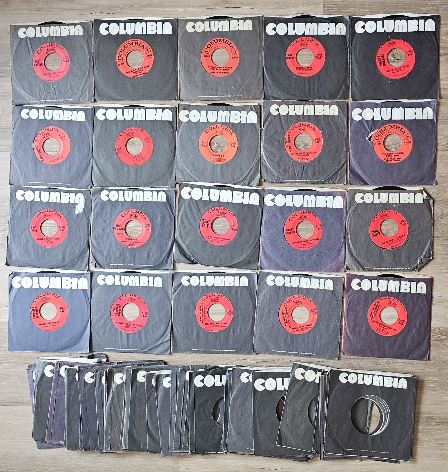 1960s Columbia Records Lot of 20 45 RPM Vinyl Records with 50 Sleeves VG-EXMT Condition #3