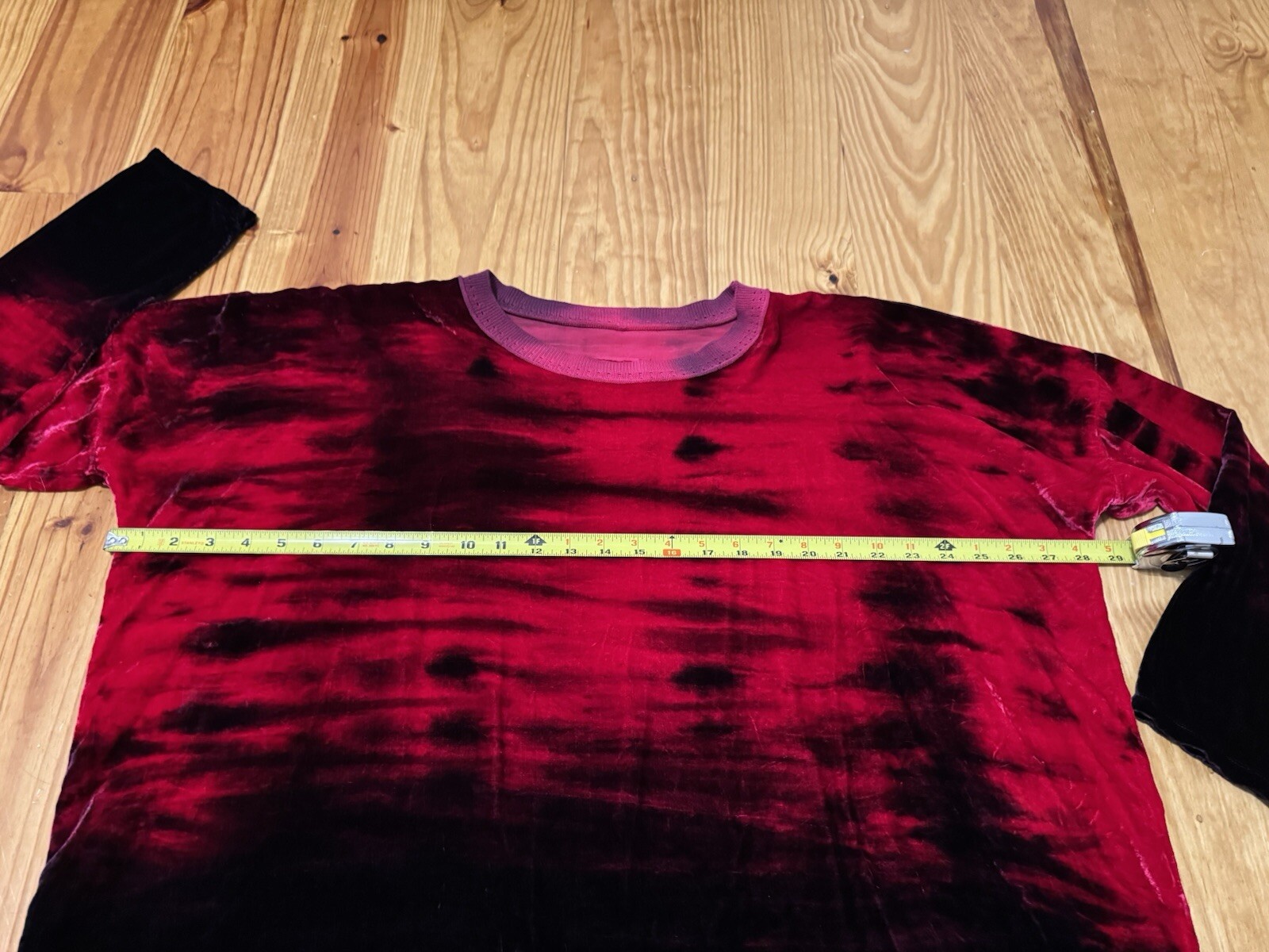 Johnny Was Black & Red Velvet Tunic Pullover Top Sweatshirt RARE Women’s MED image 5