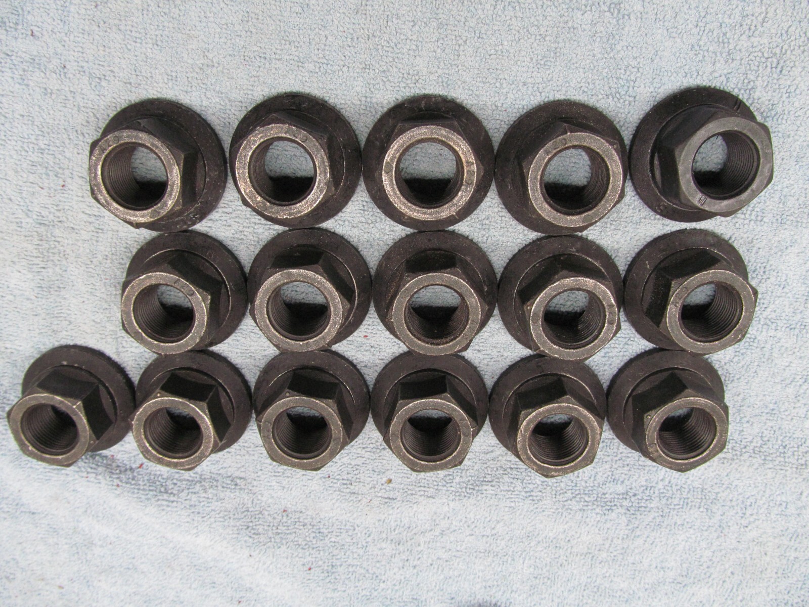 Volvo/Mack Spring U-Bolt Nut M-20 Fine Part # 21823806 New No  