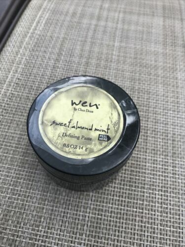 WEN Sweet Almond Mint Defining Paste . 05oz Wen Chaz Dean Sweet Almond Mint Hair Defining Paste 0.5oz  main image 4