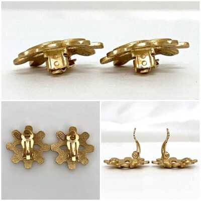 CHANEL earrings f-22316 Gold Coco Mark Good Condition GP  display picture 1