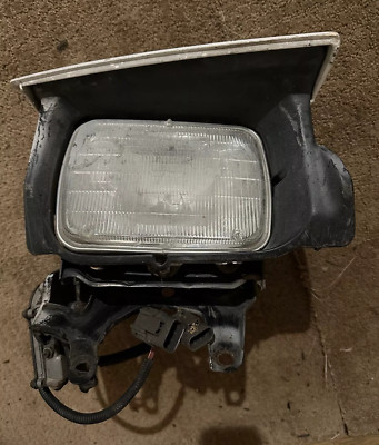 1987-1994 NISSAN PULSAR NX GENUINE OEM RIGHT HEAD LAMP PASSENGER SIDE HEADLIGHT
