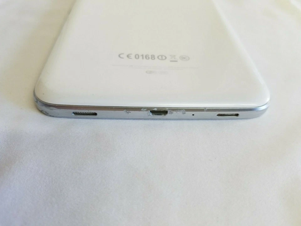 White Back Cover Replacement Part For Samsung Galaxy Tab 3 T210R Tablet - Image 4 of 4