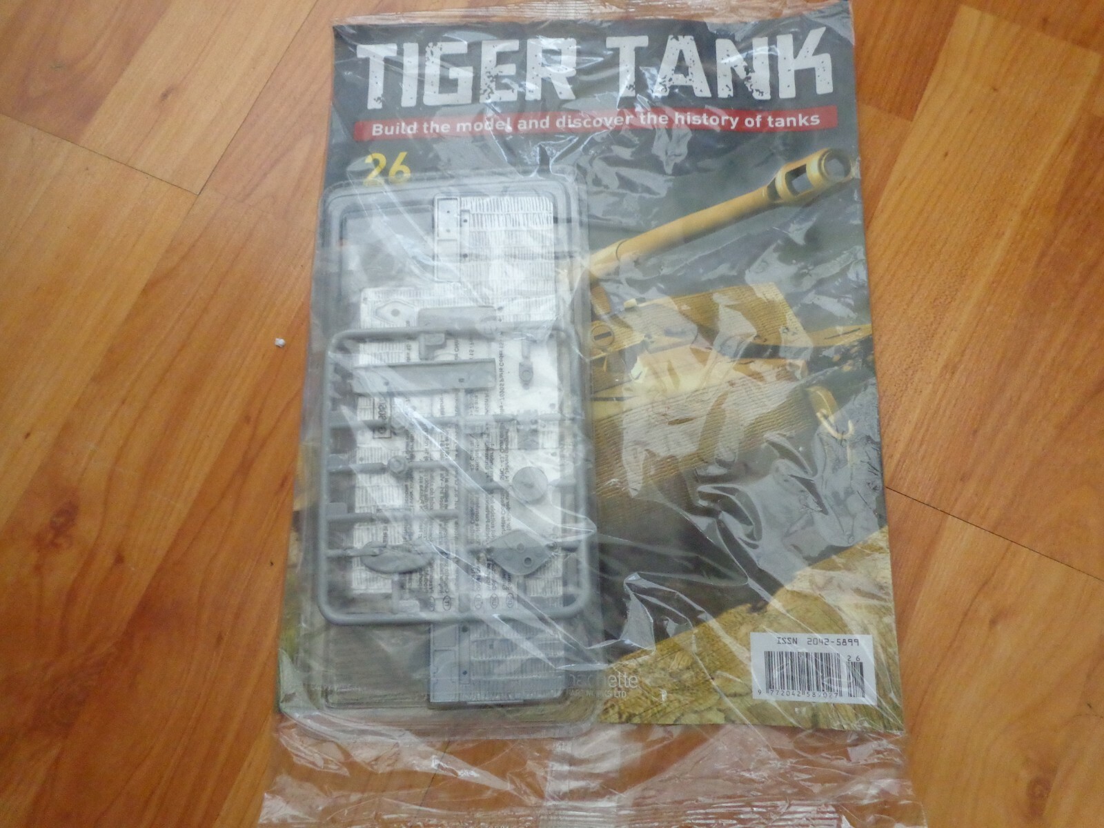 1/16 HACHETTE BUILD YOUR OWN TIGER MODEL TANK ISSUE 26 INC PART