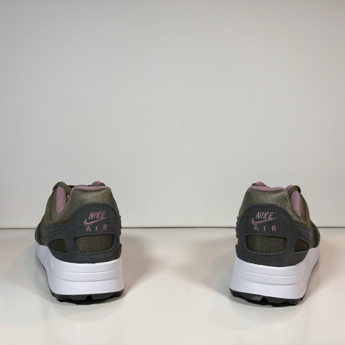 Nike Air Pegasus  display picture 3