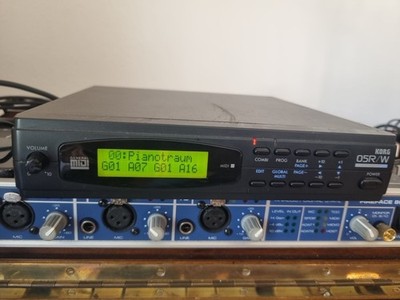Korg 05R/W AI² Vintage General Midi 9,5'' Halfrack-Soundmodul