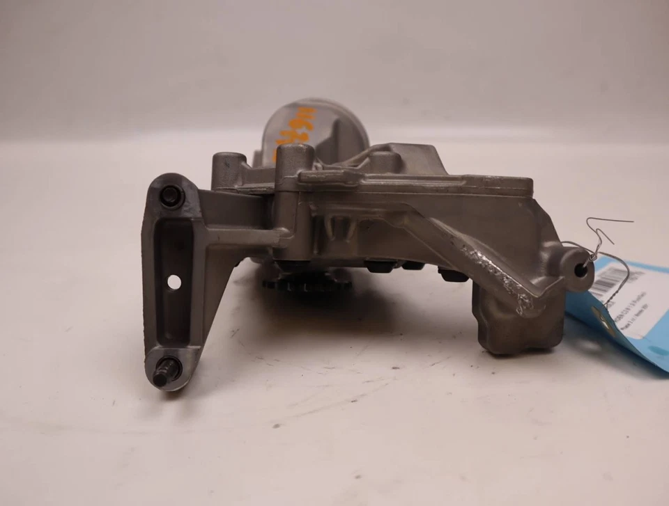 Pompe a huile occasion CITROEN C3 III Phase 2 - 1.2i PureTech 110ch - - Photo 3/4