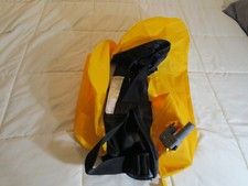 CABELA'S AUTO/MANUAL INFLATABLE SELF INFLATING LIFE VEST JACKET PLEASE READ AD