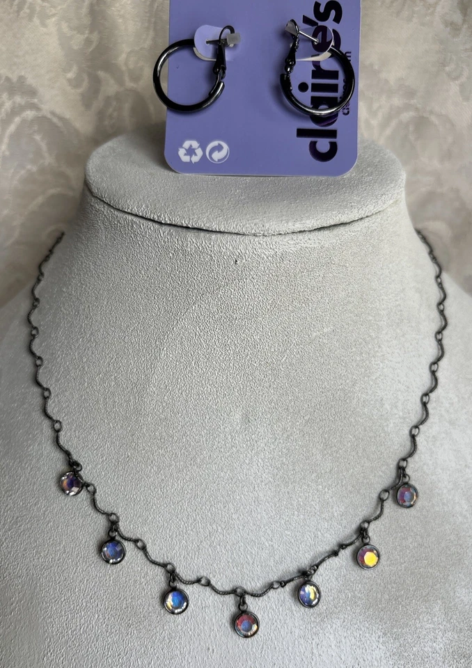 Collar Lia Sophia Jeannie Nuevo con Etiquetas Hematita Tono Gunmetal AB Bisel Acentos y Aros Foto 2 de 4