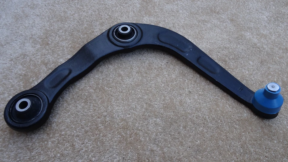 PEUGEOT 206 SUSPENSION WISHBONE ARMS & LINKS SET OF 2 - Image 4 of 4