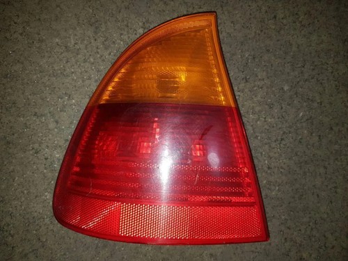 BMW 3 E46 Rücklicht hinten rechts 63216928385 2.00 Petrol 110kw 1999 33960405