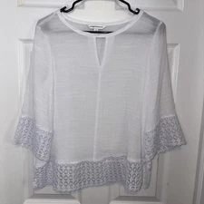 Counterparts Women's Lace Hem Top Size M 3/4 Sleeve White Round Neck NWOT 0382-x