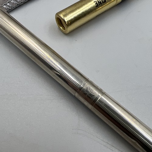 Vtg. Sterling silver CROSS pen with case floral band Works nicely W/ Refills - Picture 4 of 7