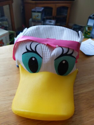Disney Daisy Duck And Donald Duck Hat W 