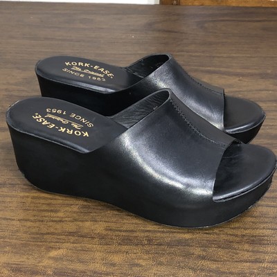 Women's Naot, Emma Wedge Heel Slide Sandal | Peltz Shoes