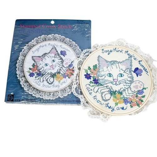 Vintage Stamped Finished Cross Stitch Cats are Human Lace Framed Pet Lover - 第 2/8 張圖片