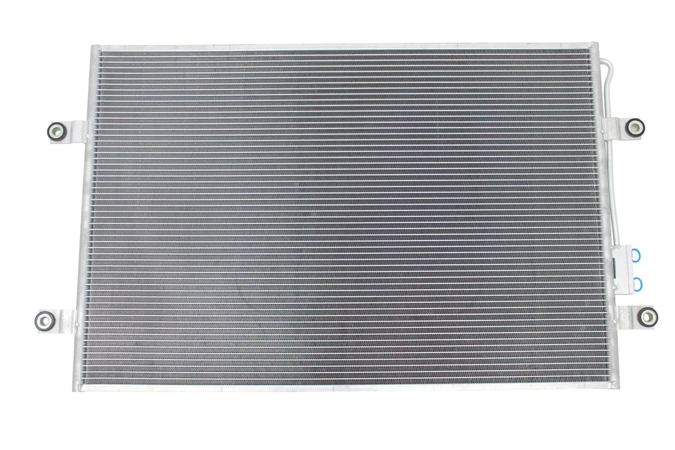 AC Condenser Fits Freightliner Cascadia Coronado OE# A2262272000 A2265662000 Foto 3 de 4