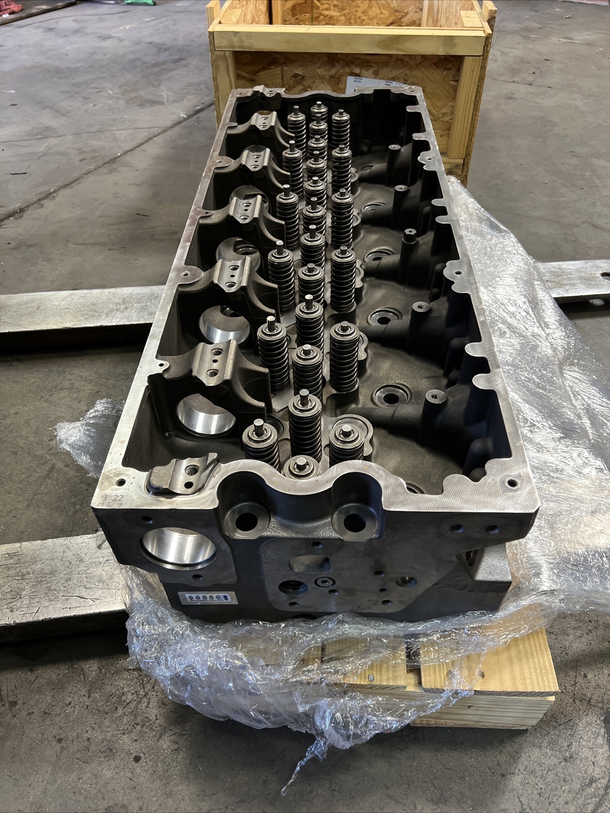 Cummins ISX 15 Cylinder Head Assembly 3688754 OEM Pn 5708760 Reman  