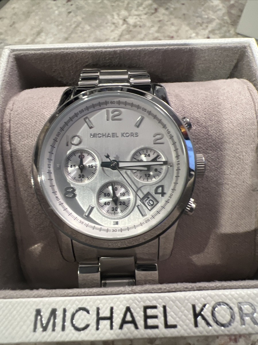 Michael Kors Women display picture 1