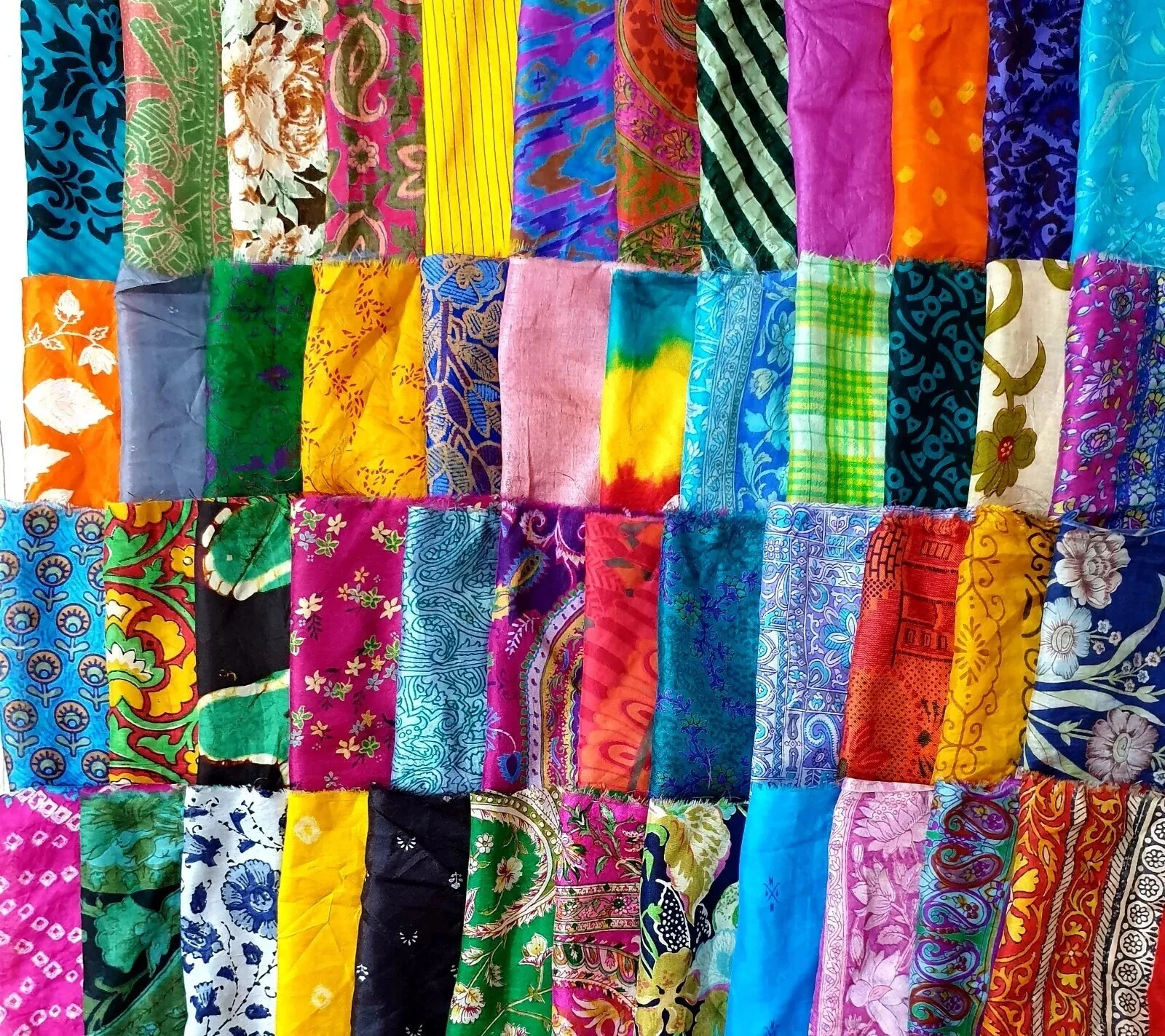ABB Vintage 30 Pcs Recycled Silk Sari Remnants 8"X8" Fabric Scraps Mixed image 4