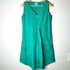 Click XS green linen dress with front pockets