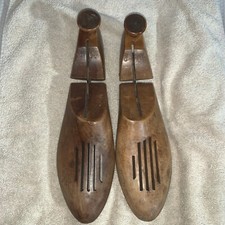 Vintage wooden shoe tree mold stretcher form insert pair size 10 2