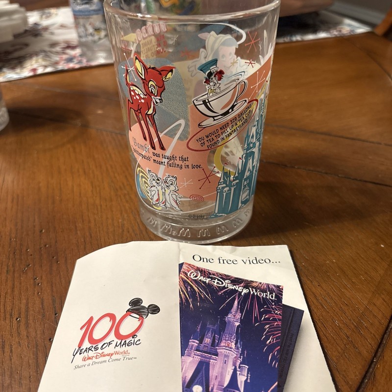 Brand New Disney 100 Years of Magic Mcdonalds Glasses Cup 2002 Vintage