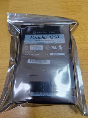 Vintage retro AT IDE MS-DOS HDD - Western Digital PIRANHA 212MB - OK, tested