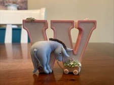 Disney Classic Winnie the Pooh Ceramic Alphabet Letter W Michel Co Retired