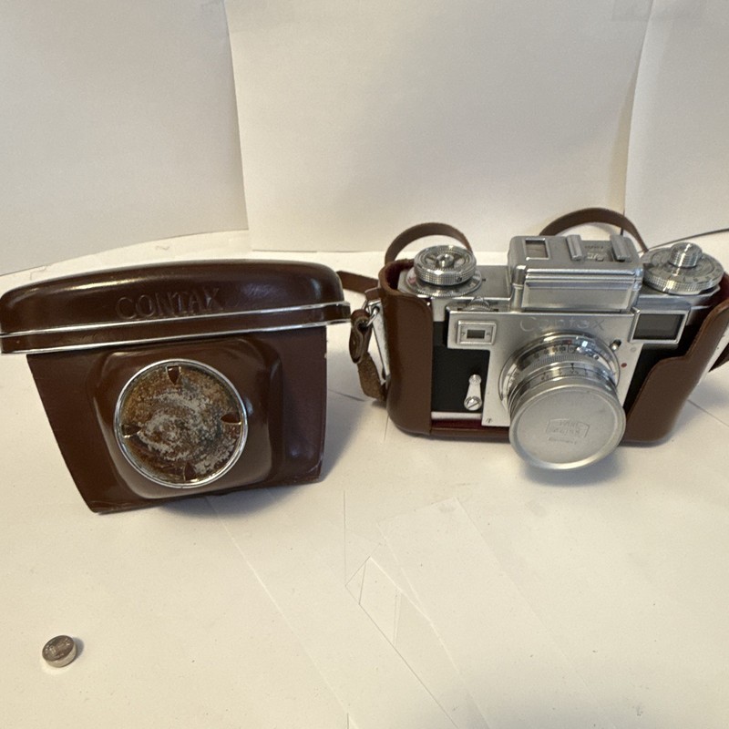ZEISS IKON Contax Silver Vintage Rangefinder Film Camera with Case