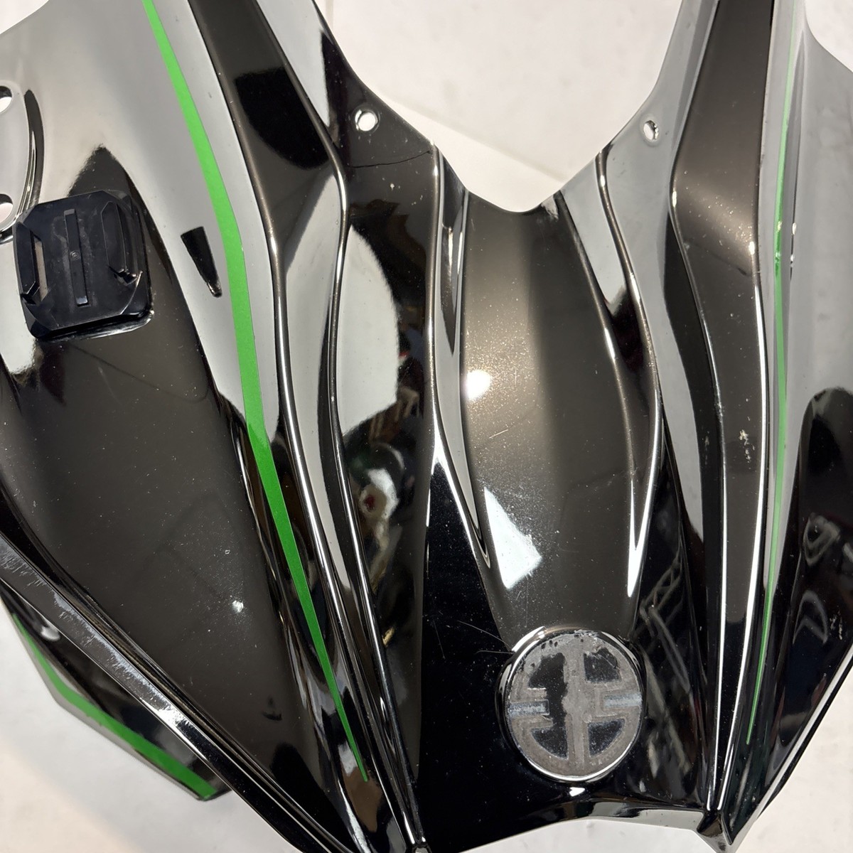 2025 Kawasaki H2 Upper Cowl Fairing Front Cover Number Plate Nose