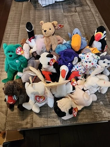 Vintage Ty Beanie Baby Lot of 18 Some with Hang Tags! Storage Locker Find