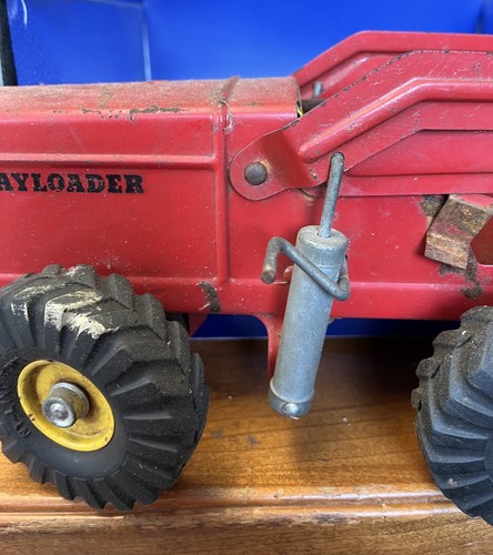 Red 1950s Nylint Pressed Steel Toy - Payloader - Picture 10 of 24