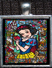 Princess Snow White 7 Dwarfs Disneyland Silver Gift Disney Pendant Necklace